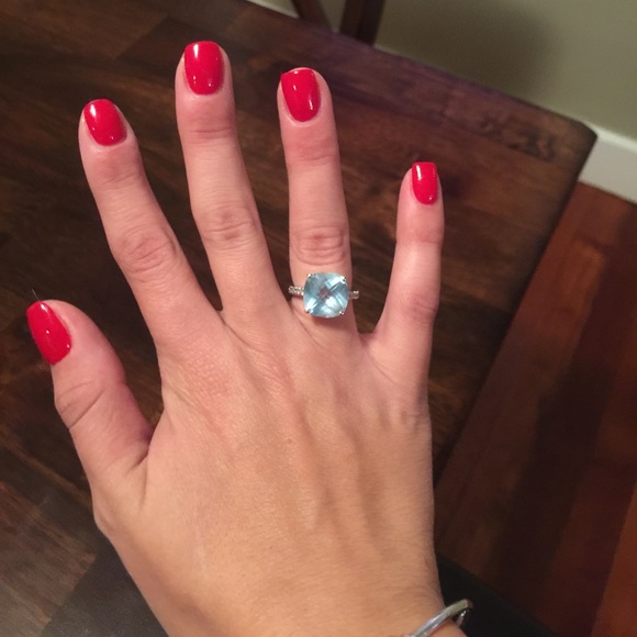 Blue topaz ring, size 6 - Picture 1 of 5